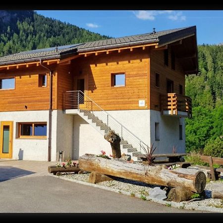 Restaurant Les Verines Chamoson 外观 照片